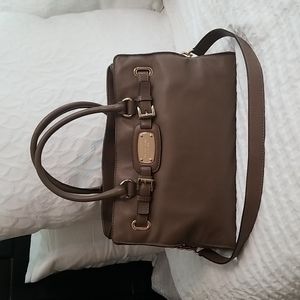 Michael Michael Kors Medium HAMILTON EAST WEST Taupe Dune Pebbled Leather Bag